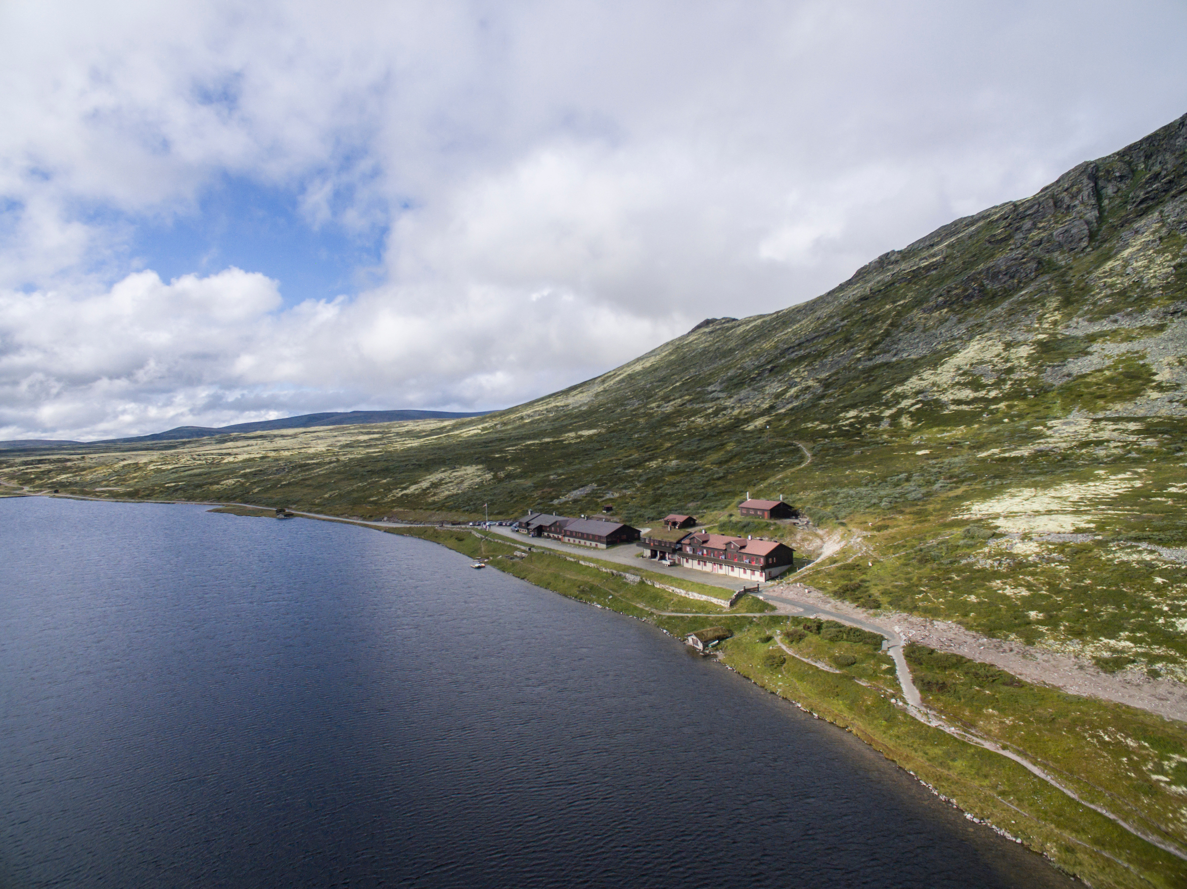 Smuksjøseter lodge.jpg